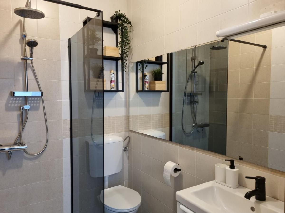 Small Apartment With A Big View Rabac Esterno foto